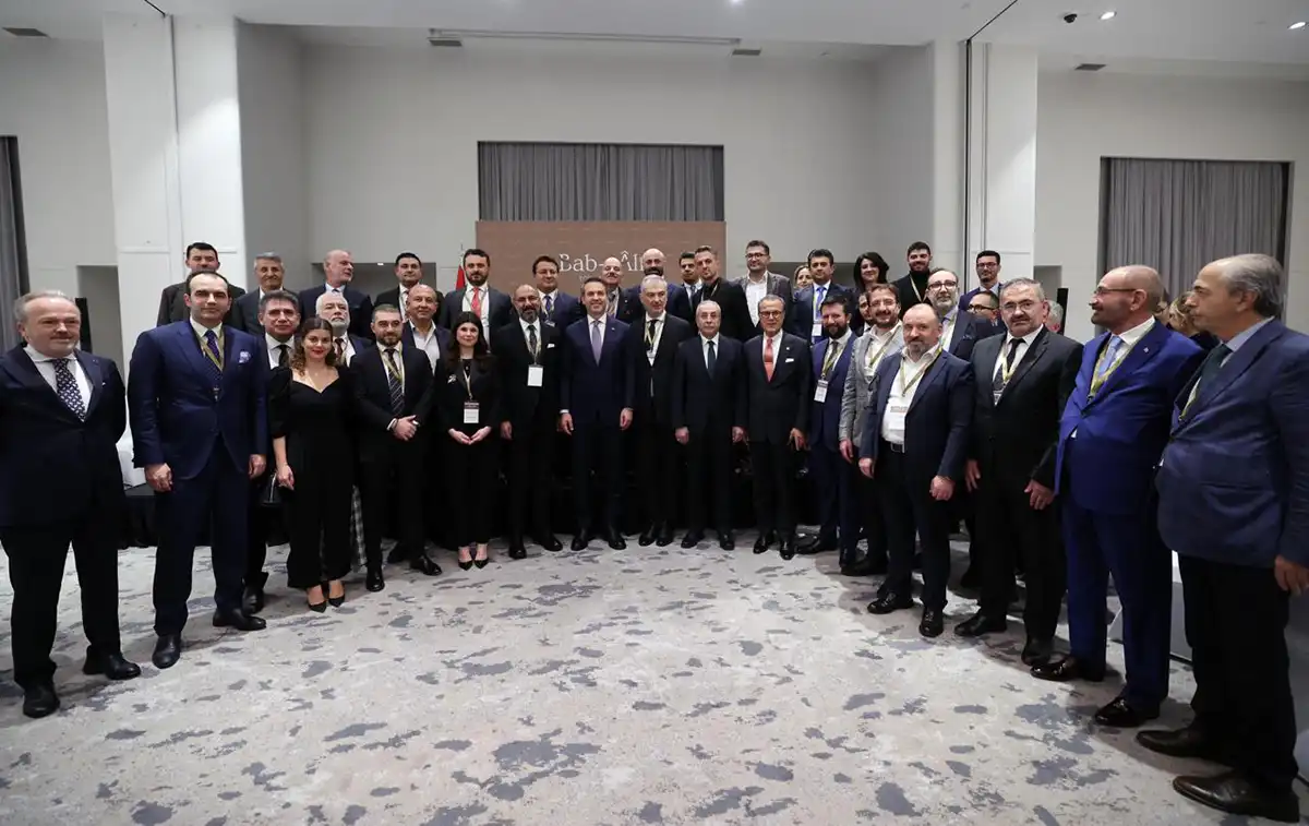 babiali-enerji-toplanti-alparslan-bayraktar