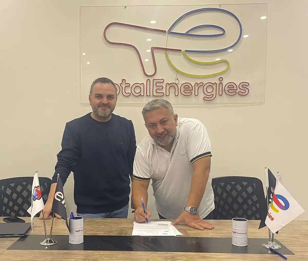 TotalEnergies Türkiye’nin yeni distribütörü Tuna Petrol oldu