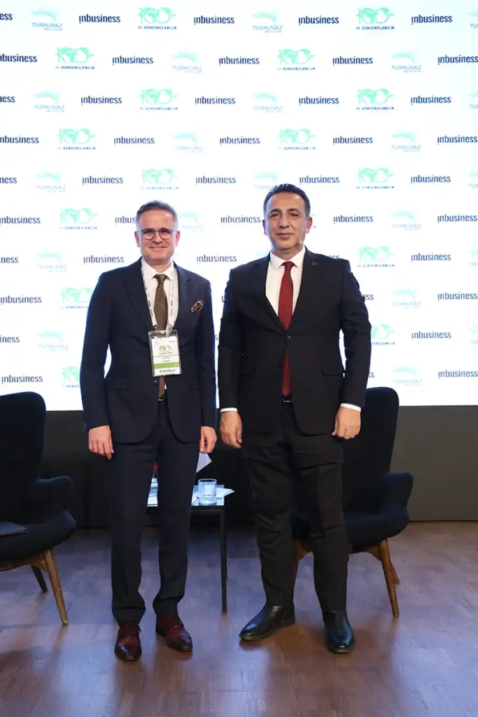 “Sürdürülebilirlik Liderleri”ne ödül - Ediz Günsel - Halil Hasar